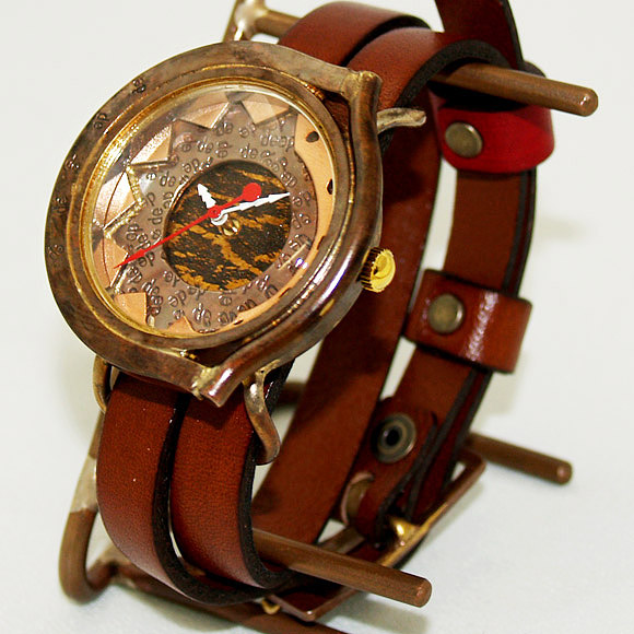 Metal Factory（メタルファクトリー） 手作り腕時計 “dedegumo